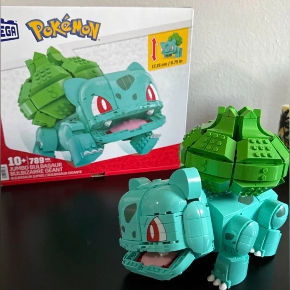 Mega Pokémon Bulbasaur Building toy kit with 1 action Figure-789 pcs